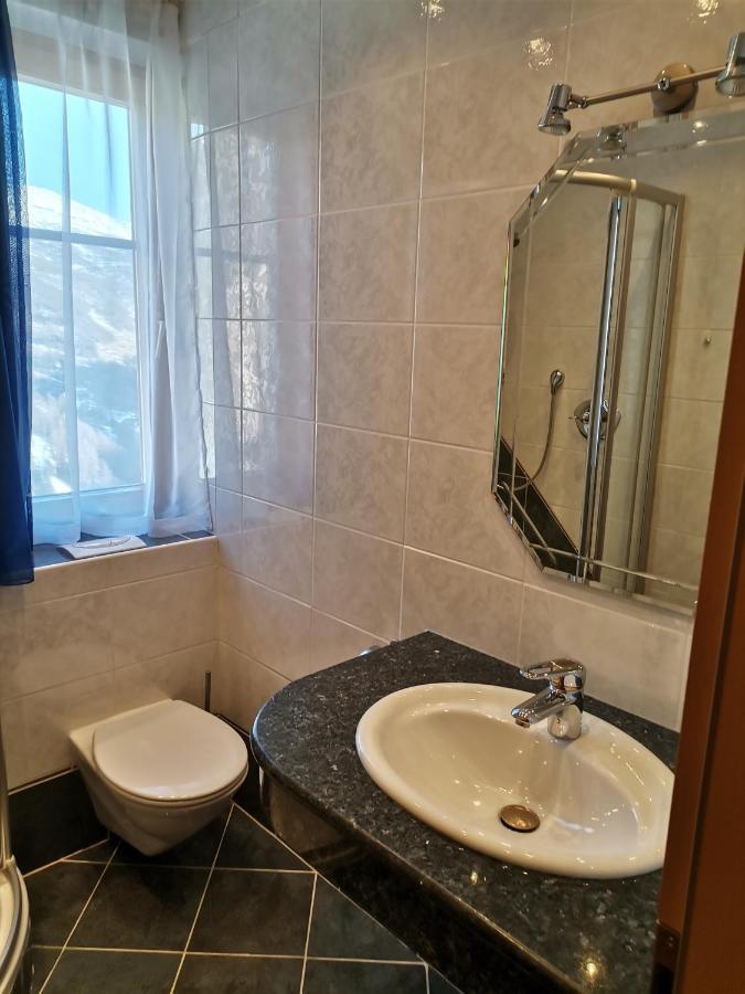 Ferienwohnung Hohe Wand Heiligenblut Exteriör bild